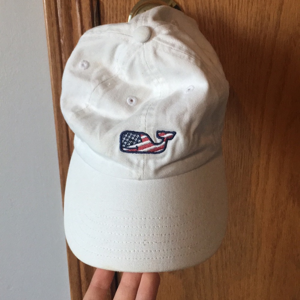 Vineyard vines Hat!